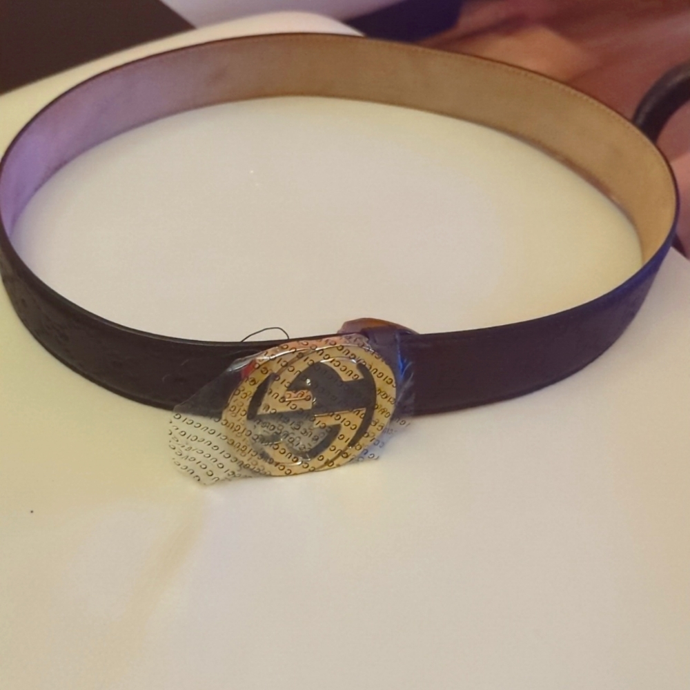 Gucci leather belt